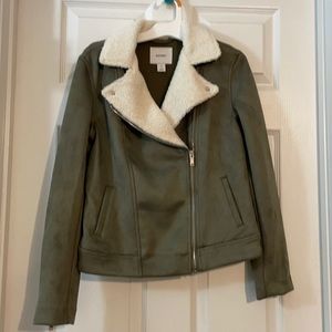 Old Navy Olive Green and faux Sherpa Jacket - NWOT